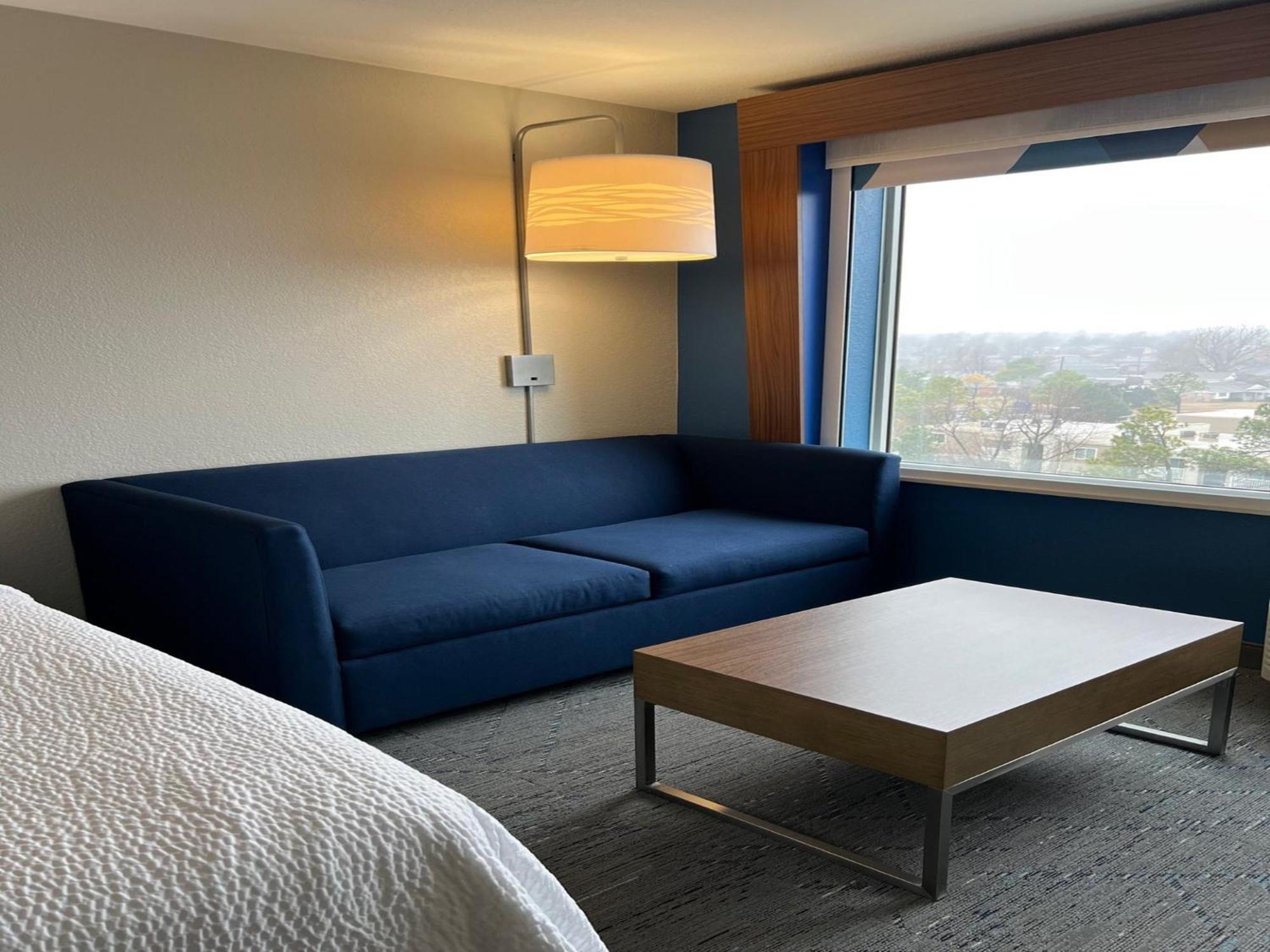 Holiday Inn Express & Suites Moore By Ihg Zewnętrze zdjęcie