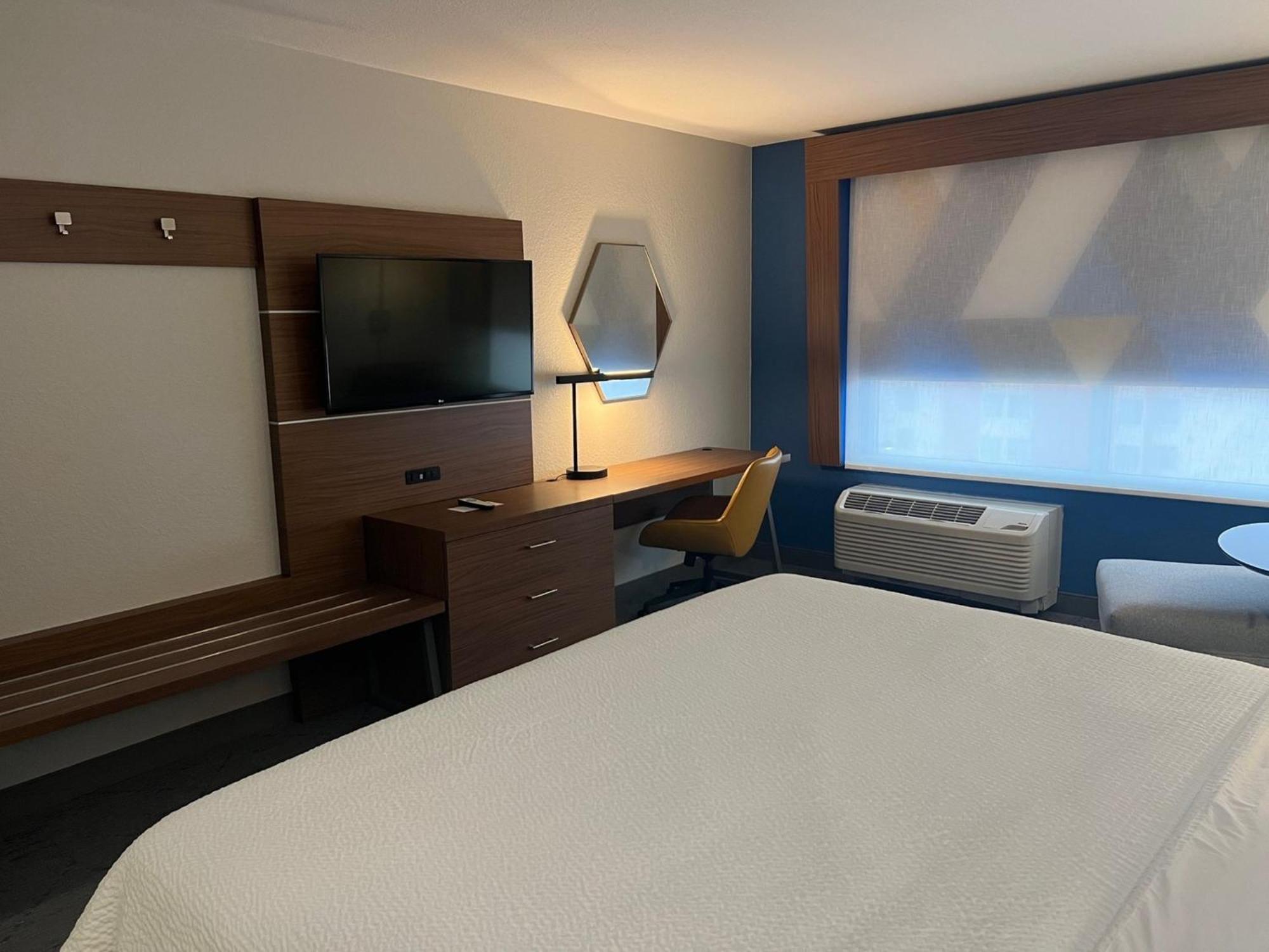 Holiday Inn Express & Suites Moore By Ihg Zewnętrze zdjęcie