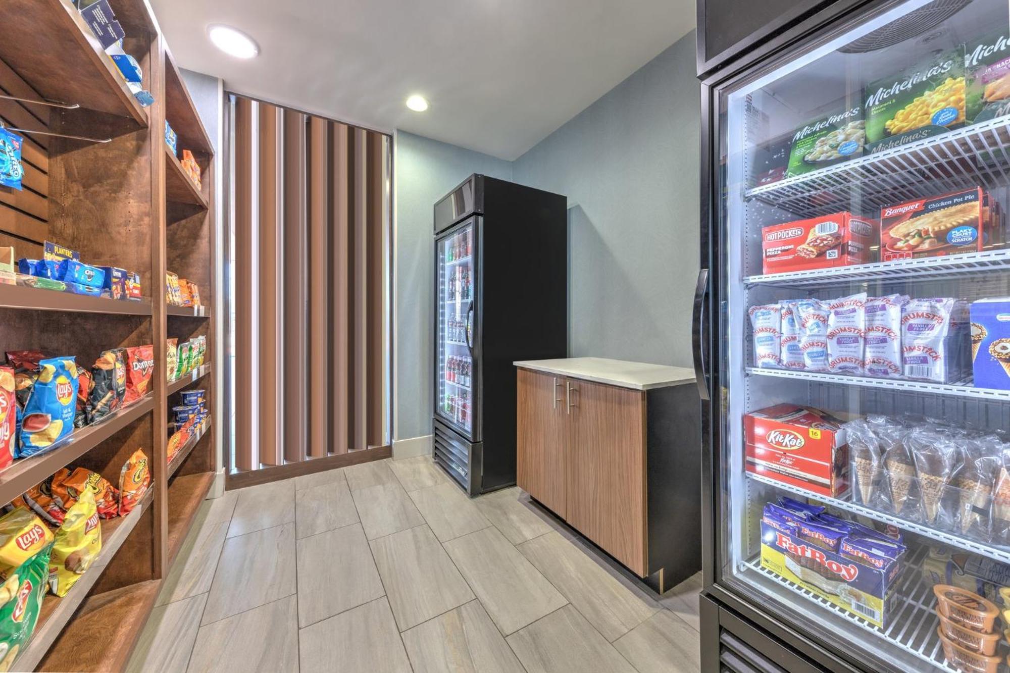 Holiday Inn Express & Suites Moore By Ihg Zewnętrze zdjęcie