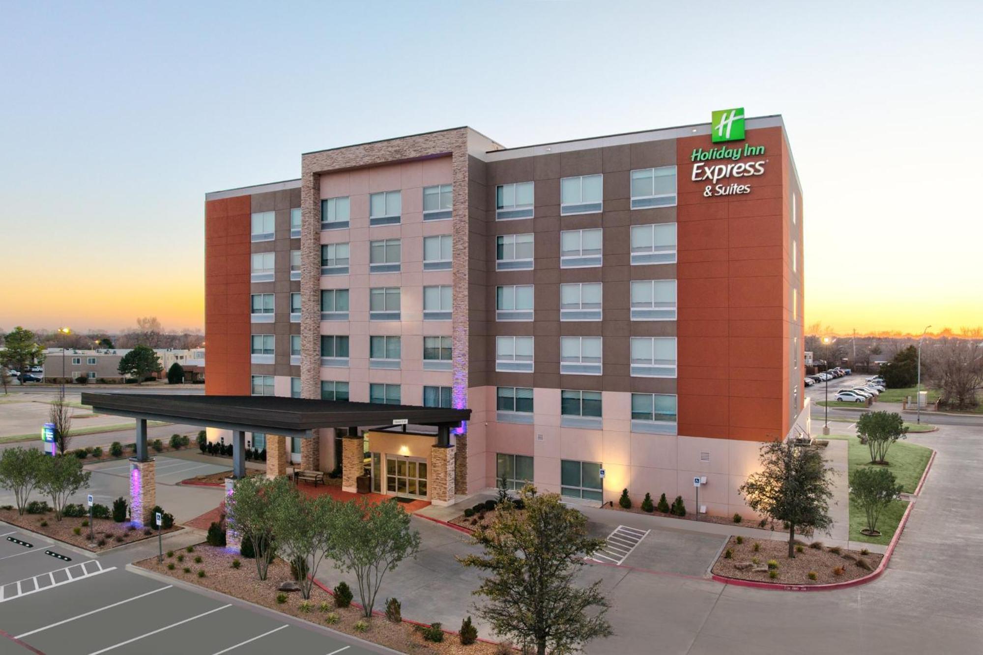 Holiday Inn Express & Suites Moore By Ihg Zewnętrze zdjęcie